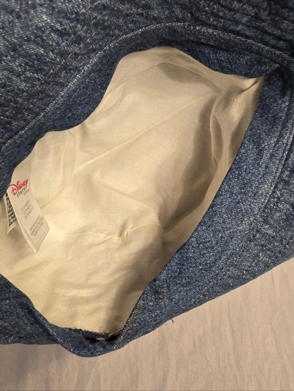 Disney Store Vintage Kids Winnie the Pooh Denim Embroidered Bucket Hat